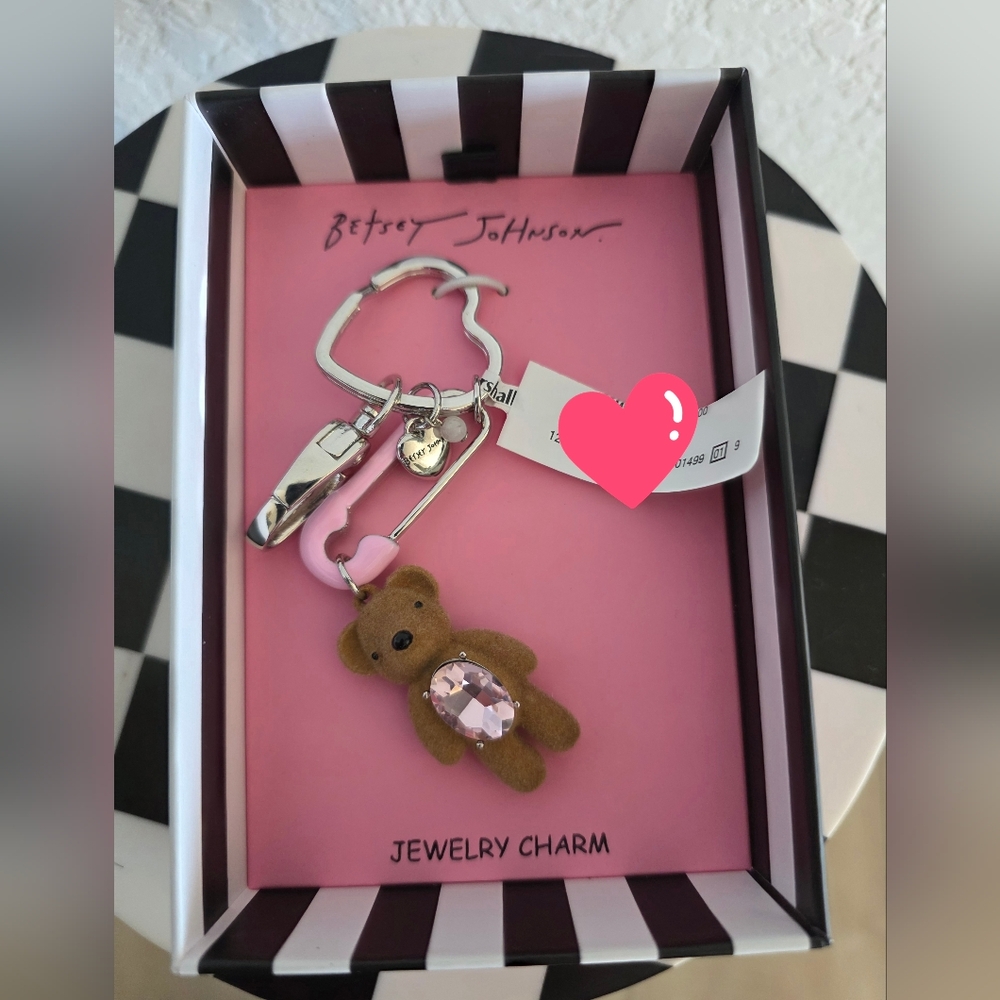 NWT Betsey Johnson Brown Teddy Bear Jewelry Charm